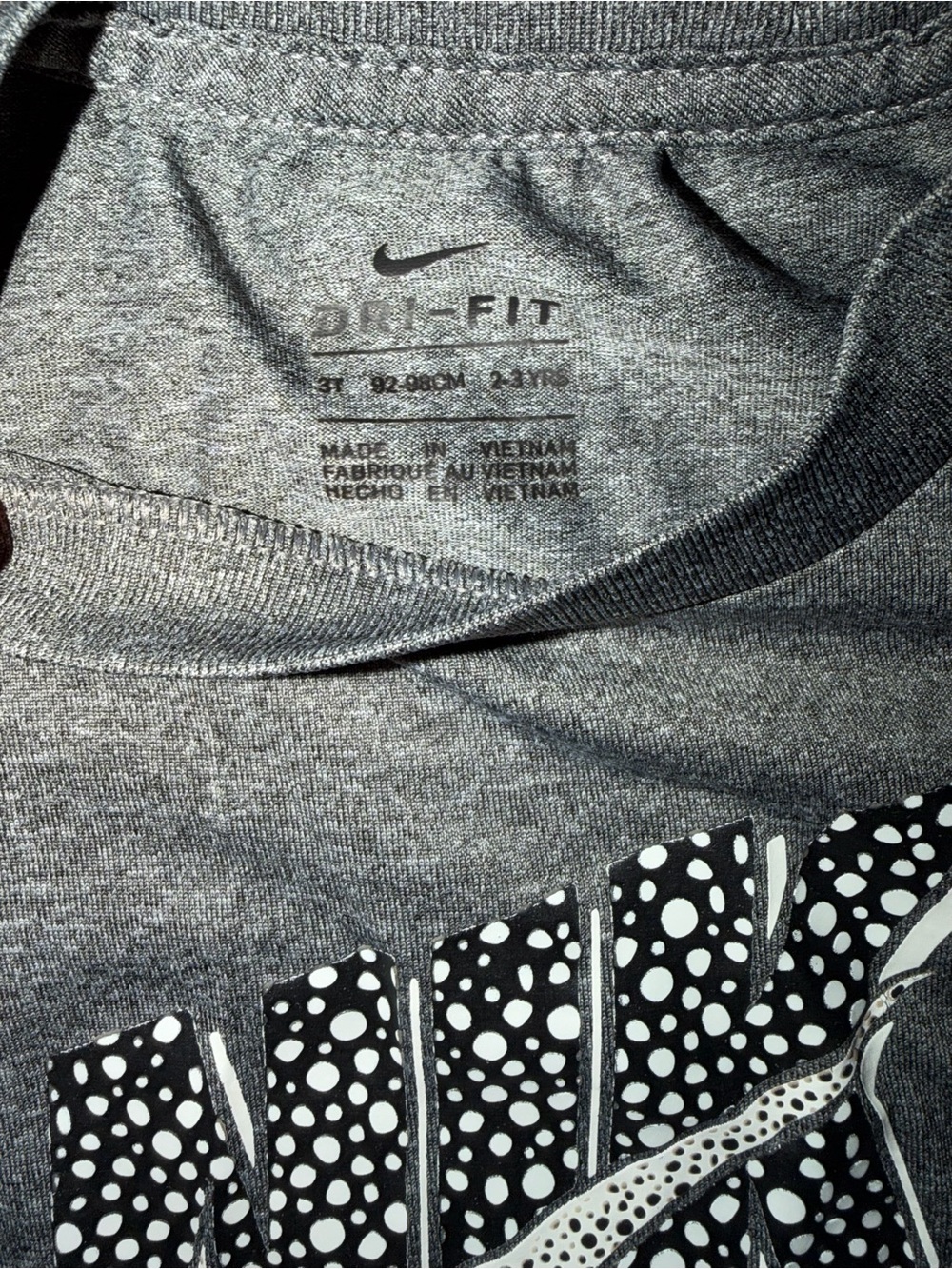 Nike Toddler Shirt Bundle – 2 Short Sleeve & 1 Long Sleeve (2T/3T) - Picture 3 of 5